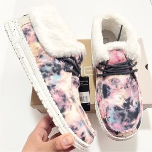 NWT Hey Dude Britt Navy Pink